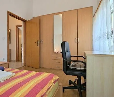 منزل للإقامة House Nevenka 1 *
